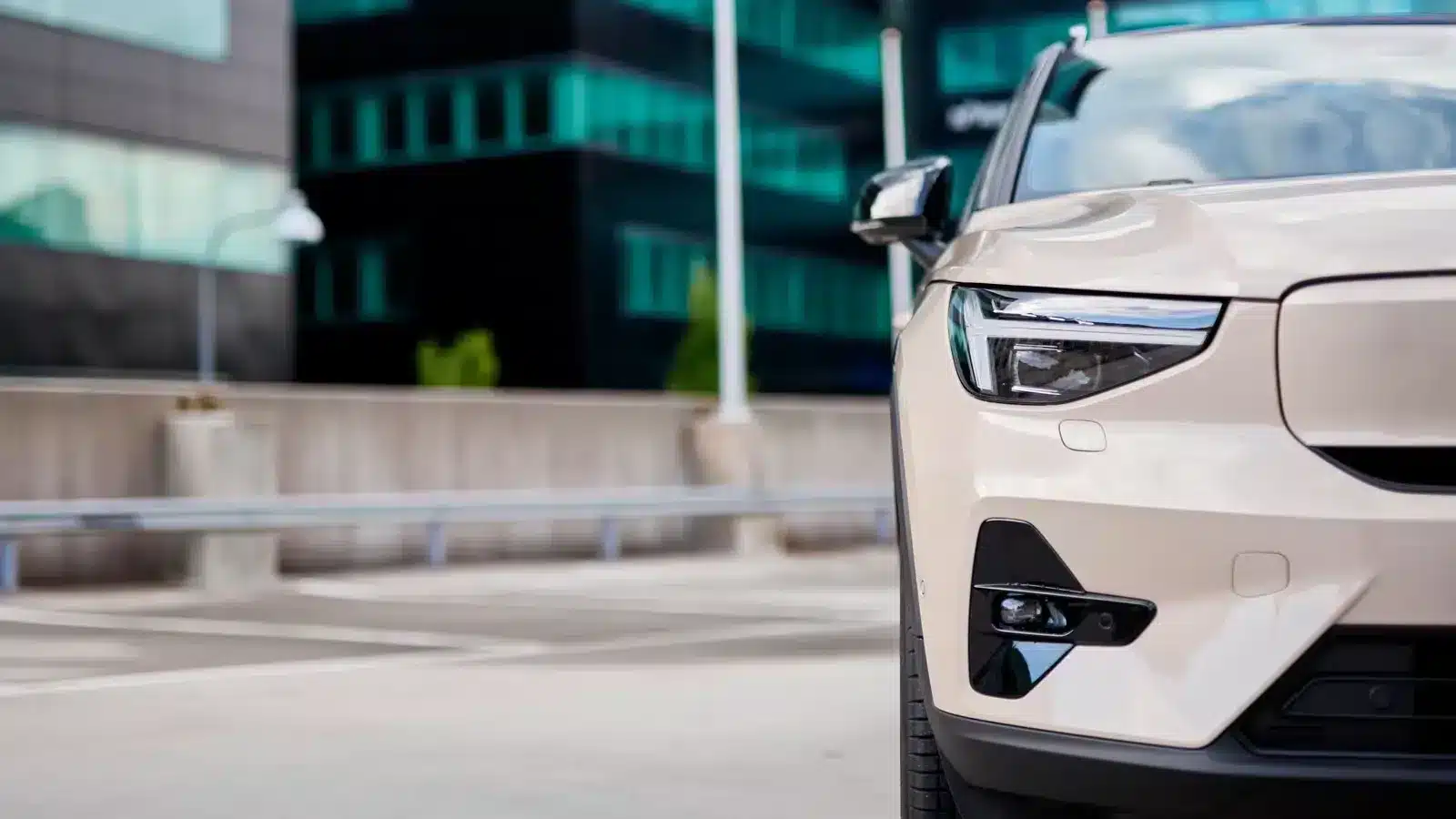 Detalle-6-Volvo-XC40-Recharge-Los-Coches