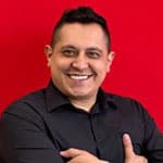 Asesor ventas MG Bogotá Luis Garcia - Los Coches