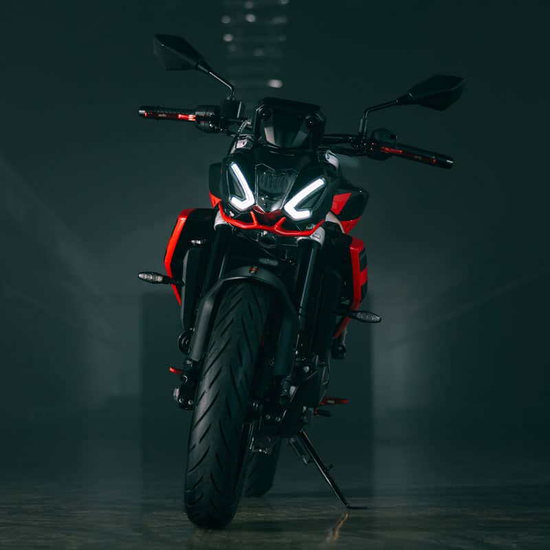 2-Galeria-Aprilia-Tuono-457-Los-Coches