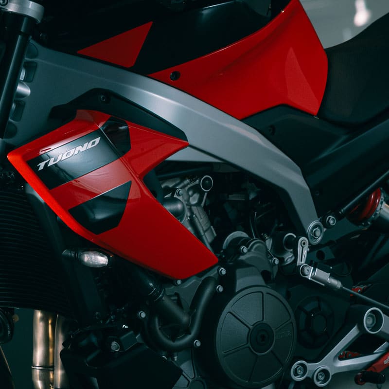 5-Galeria-Aprilia-Tuono-457-Los-Coches