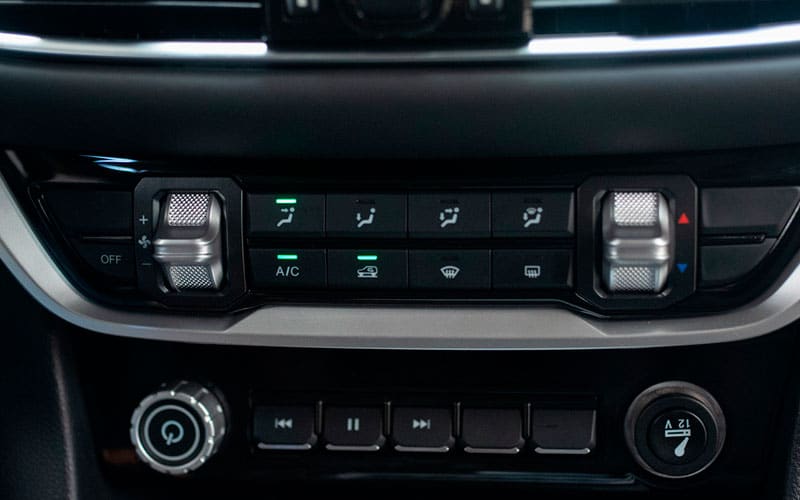8-Detalle-Foton-Tunland-G7-AT-DC-Platon-Los-Coches-2025
