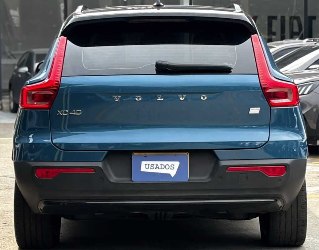 VOLVO XC40 RECHARGE PLUS PURE ELEC NSK766