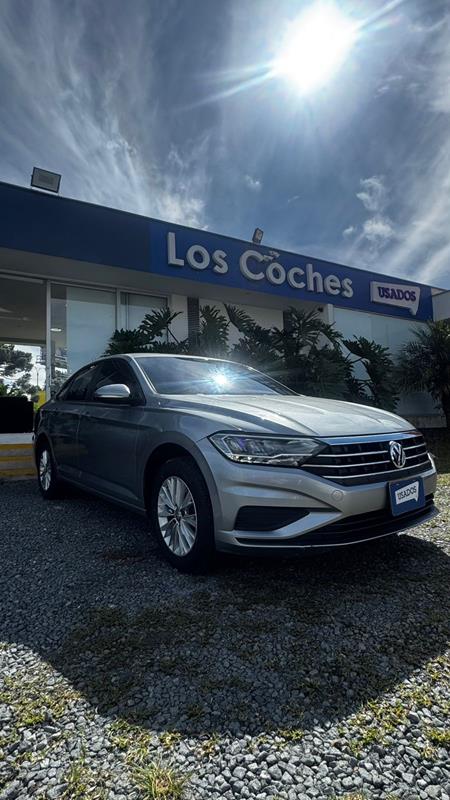 VOLKSWAGEN JETTA TRENDLINE 1.4 TURBO