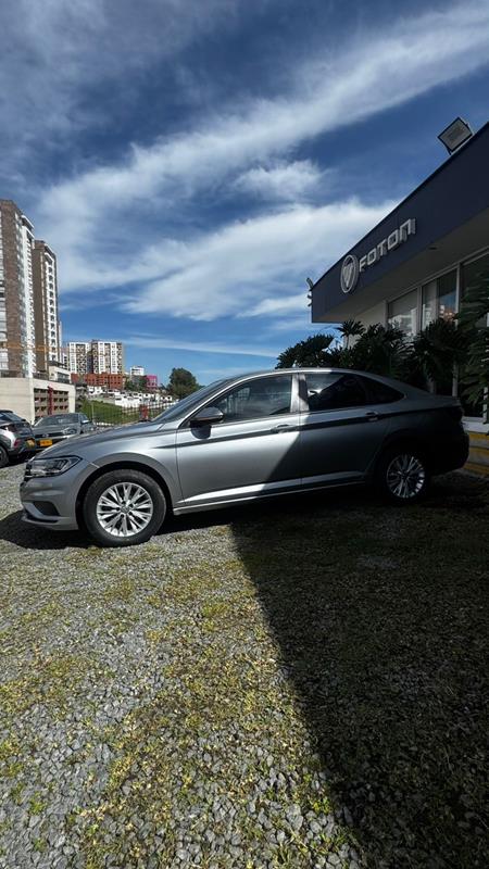 VOLKSWAGEN JETTA TRENDLINE 1.4 TURBO