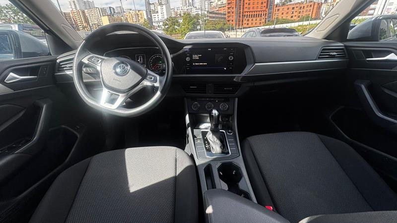VOLKSWAGEN JETTA TRENDLINE 1.4 TURBO