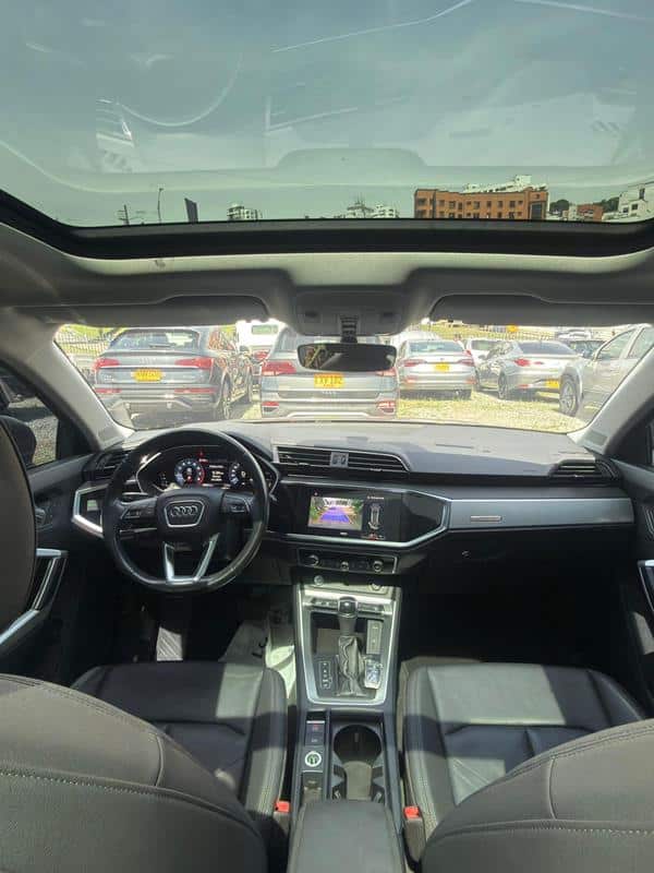 AUDI Q3 AMBITION 1.4 AT 4X2