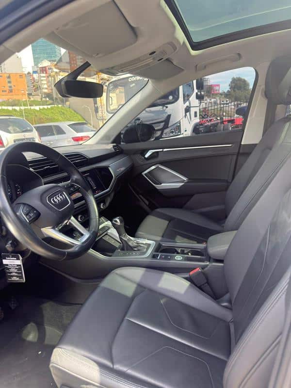 AUDI Q3 AMBITION 1.4 AT 4X2