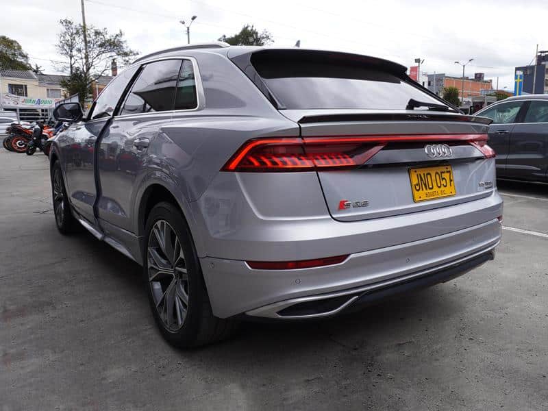 AUDI Q8 PROGRESSIVE 3.0CC TSFI HIBRIDO JNO057