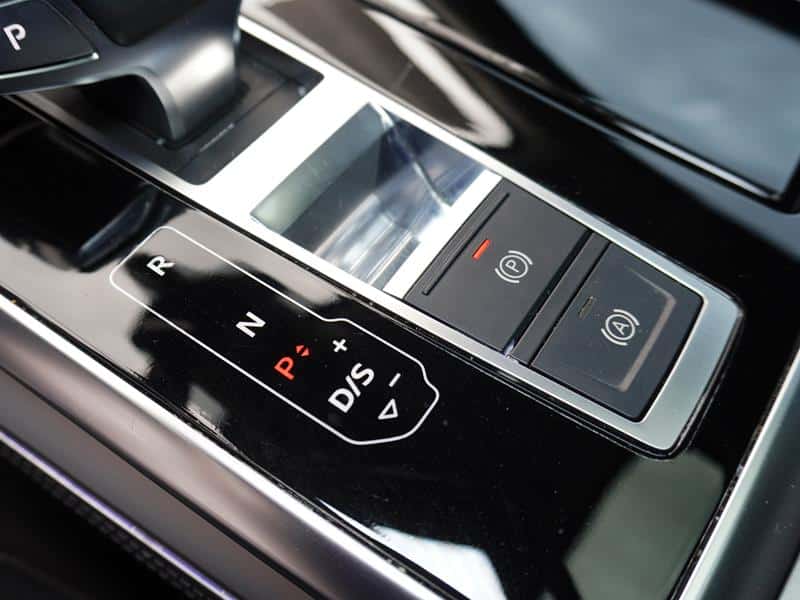 AUDI Q8 PROGRESSIVE 3.0CC TSFI HIBRIDO JNO057