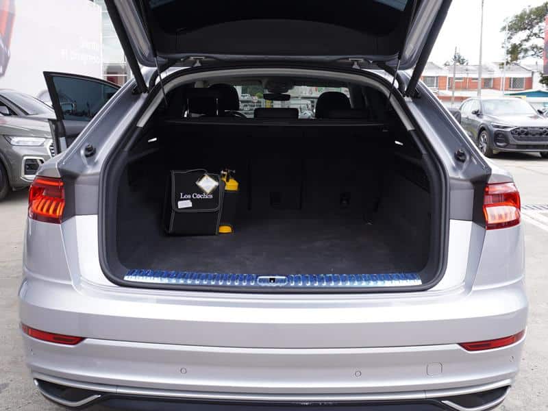 AUDI Q8 PROGRESSIVE 3.0CC TSFI HIBRIDO JNO057