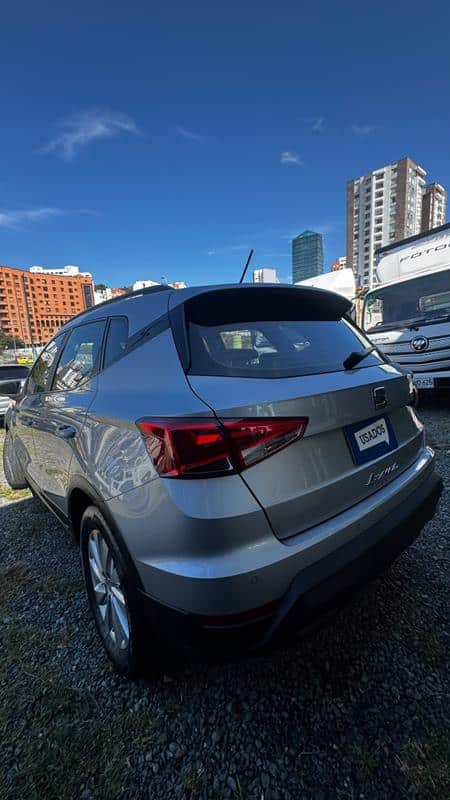 SEAT ARONA 1.6 AUT