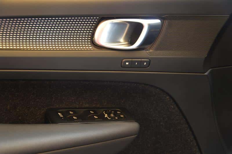 VOLVO XC40 T5 R DESING 2.0 AT GASOLINA BLINDAJE 2 GVM453