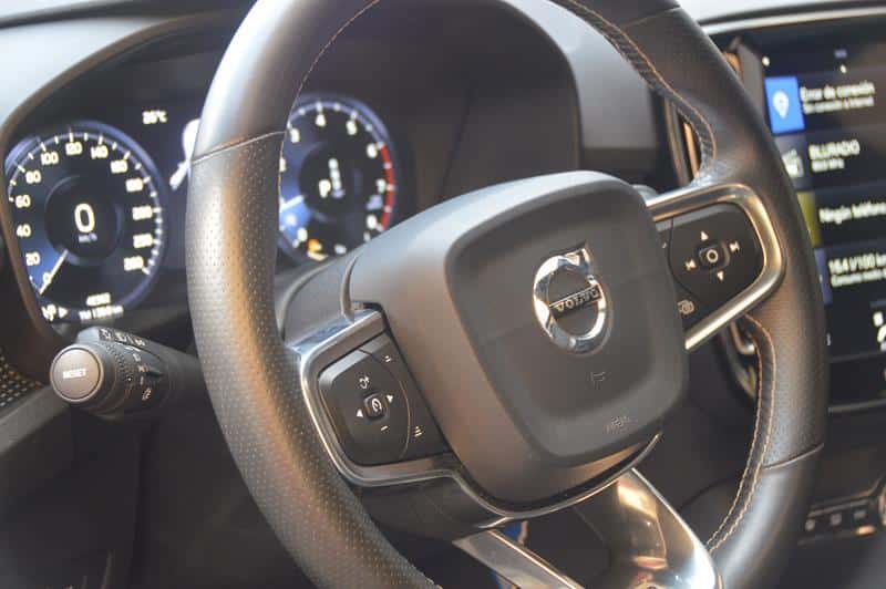 VOLVO XC40 T5 R DESING 2.0 AT GASOLINA BLINDAJE 2 GVM453