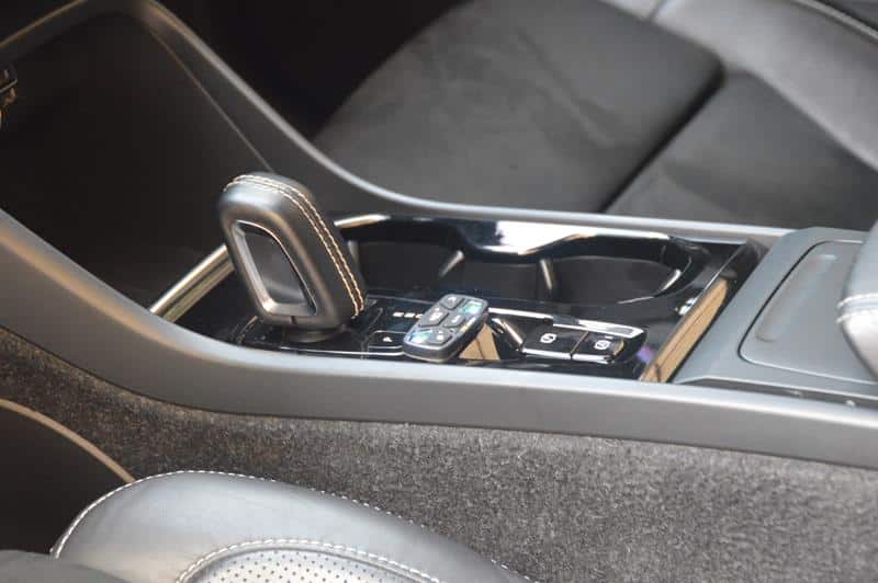 VOLVO XC40 T5 R DESING 2.0 AT GASOLINA BLINDAJE 2 GVM453