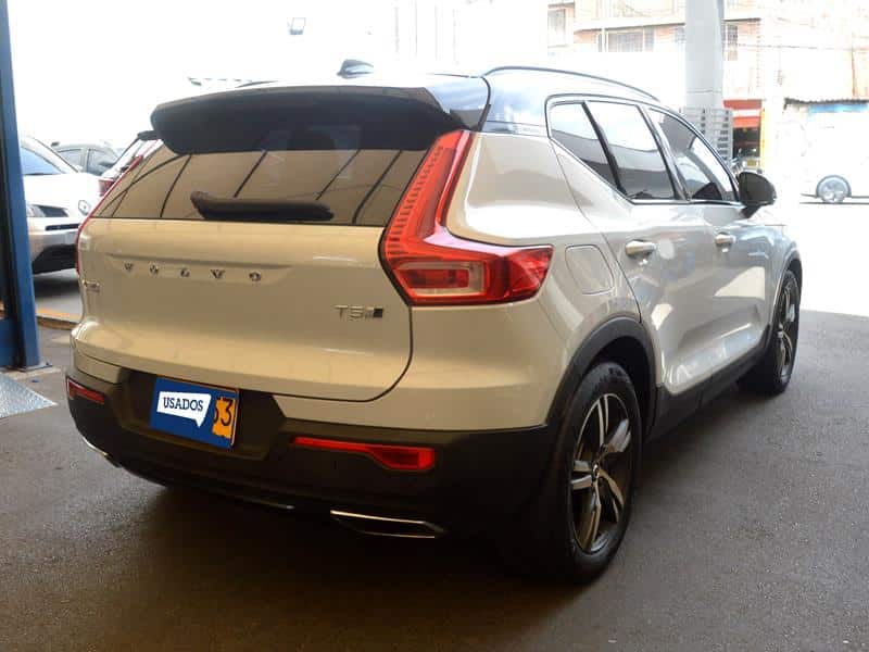 VOLVO XC40 T5 R DESING 2.0 AT GASOLINA BLINDAJE 2 GVM453