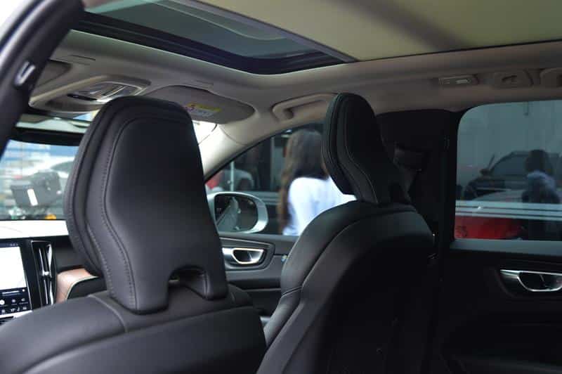 VOLVO XC 60 PLUS T8 2.0 AT HIBRIDA ENCHUFABLE NIY097