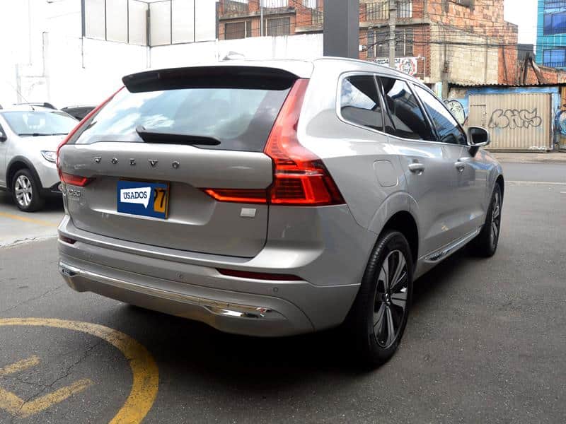 VOLVO XC 60 PLUS T8 2.0 AT HIBRIDA ENCHUFABLE NIY097