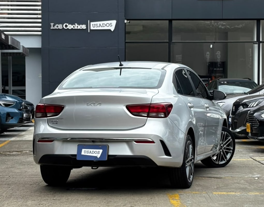 KIA RIO ZENITH SEDAN IDQ218