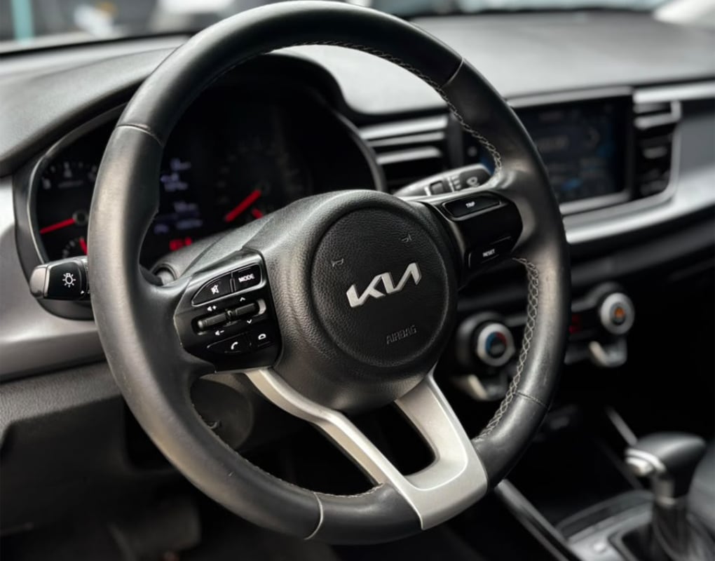 KIA RIO ZENITH SEDAN IDQ218