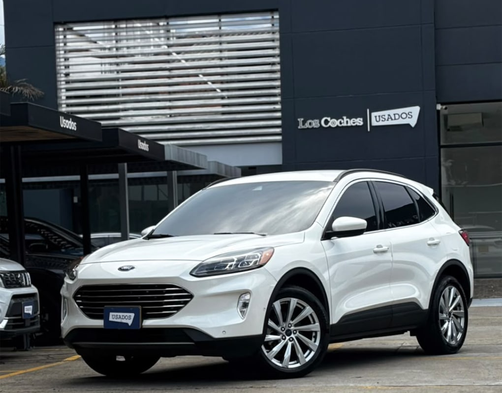 FORD ESCAPE TITANIUM HEV LLK424