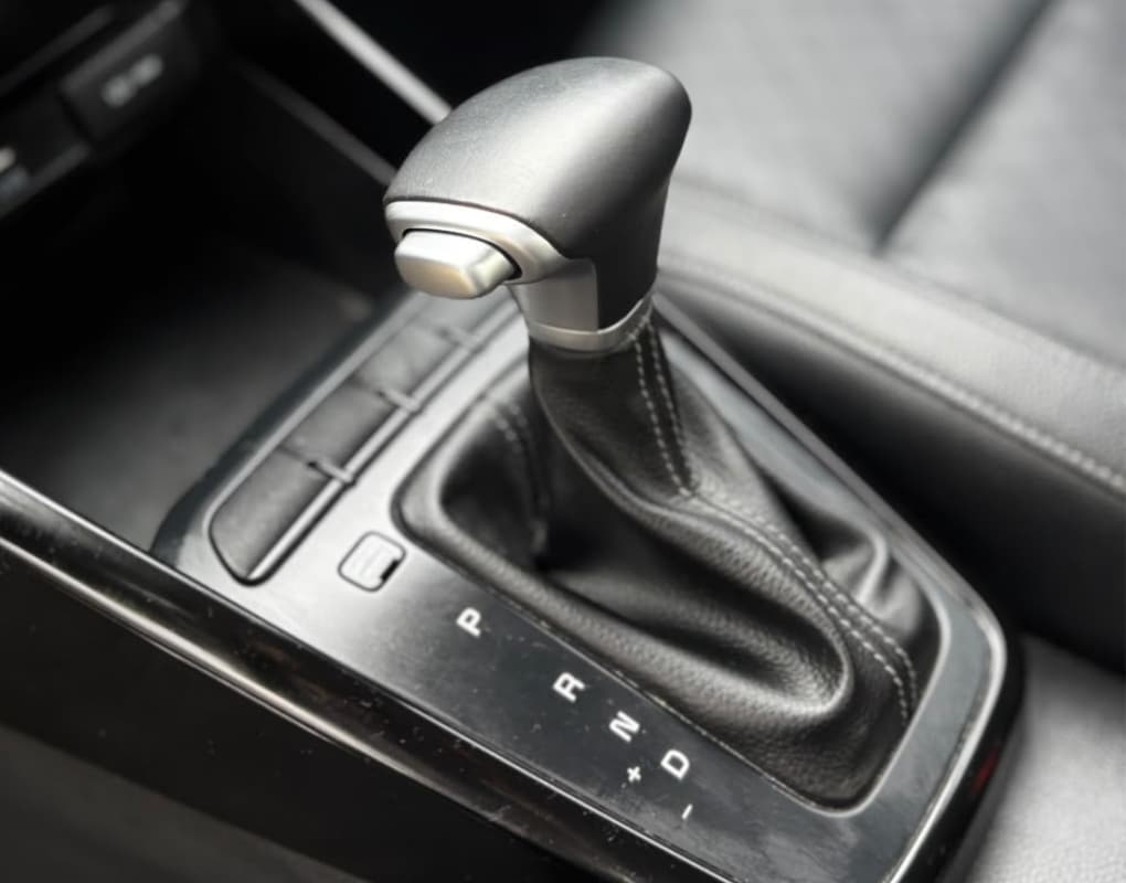 KIA RIO ZENITH SEDAN IDQ218