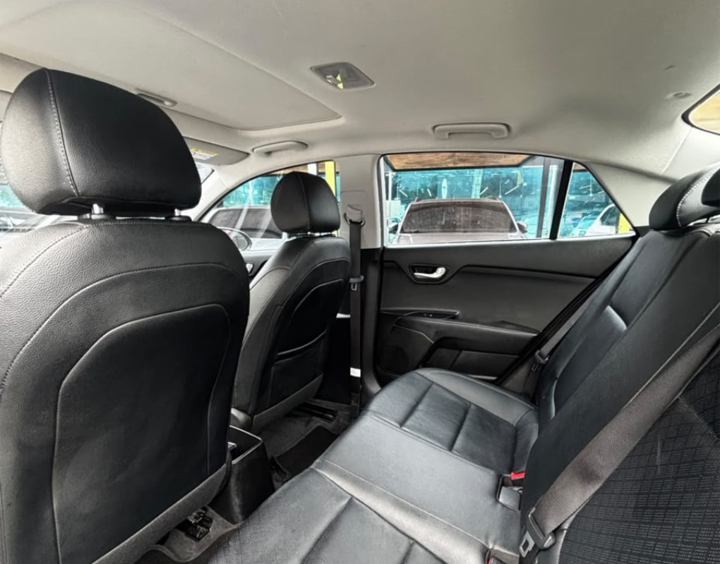 KIA RIO ZENITH SEDAN IDQ218