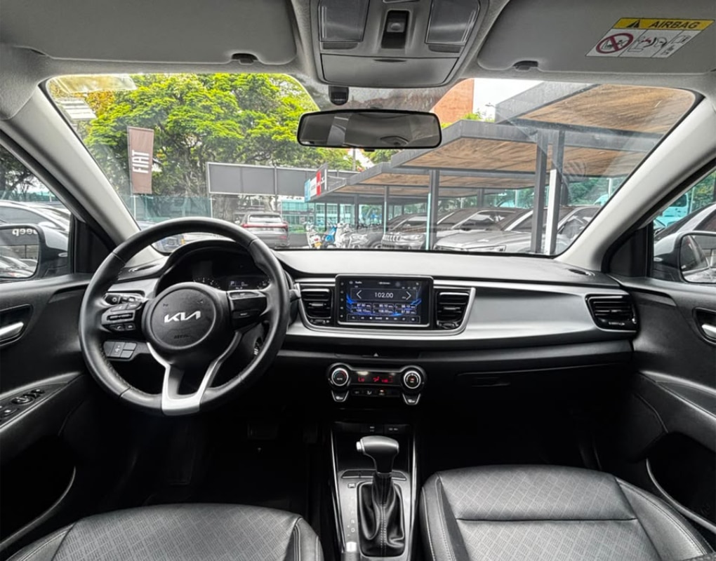 KIA RIO ZENITH SEDAN IDQ218