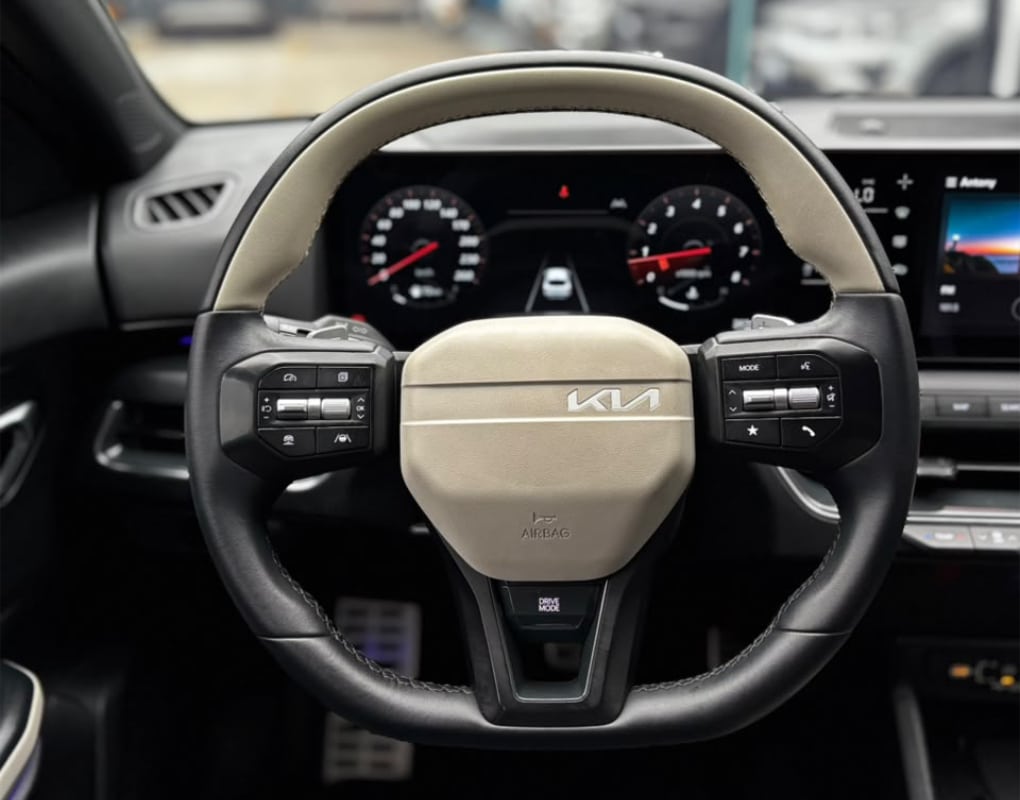 KIA K4 GT LINE NXW531