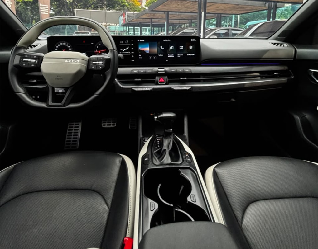 KIA K4 GT LINE NXW531