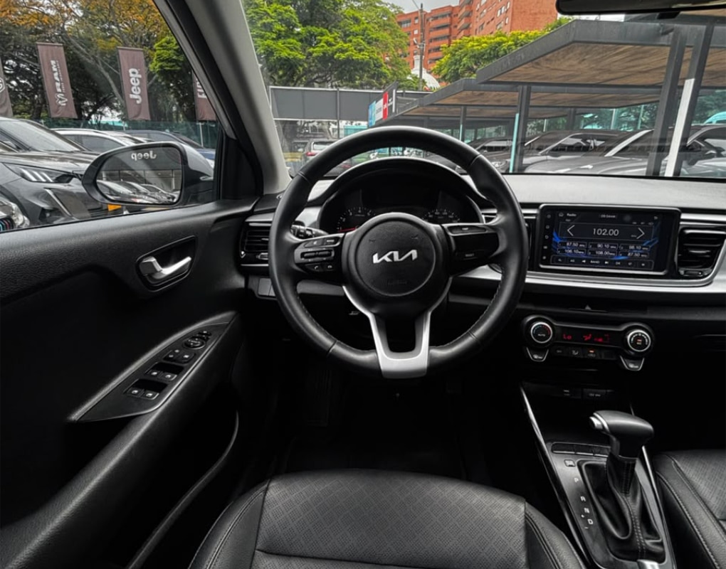 KIA RIO ZENITH SEDAN IDQ218