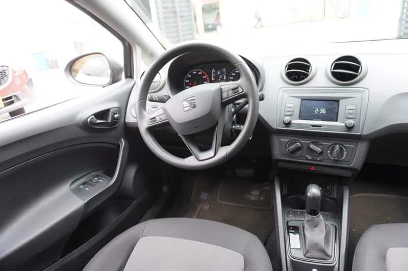 SEAT IBIZA REFERENCE 1.6CC AT DXM268
