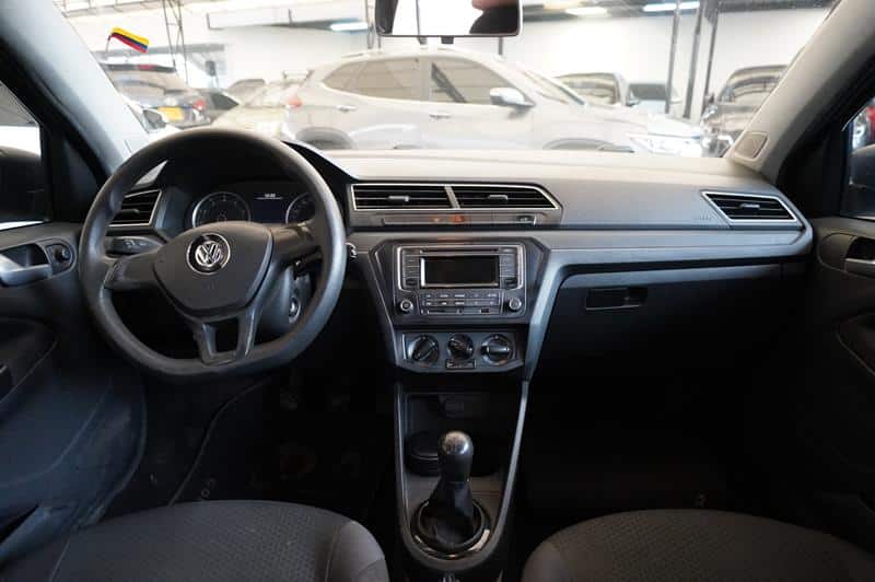 VOLKSWAGEN VOYAGE COMFORTLINE 1.6CC MT TIPO B