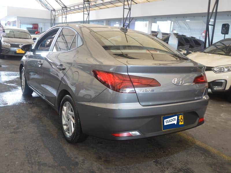 HYUNDAI ACCENT ADVANCE 1.6CC AT SEDAN KSN366