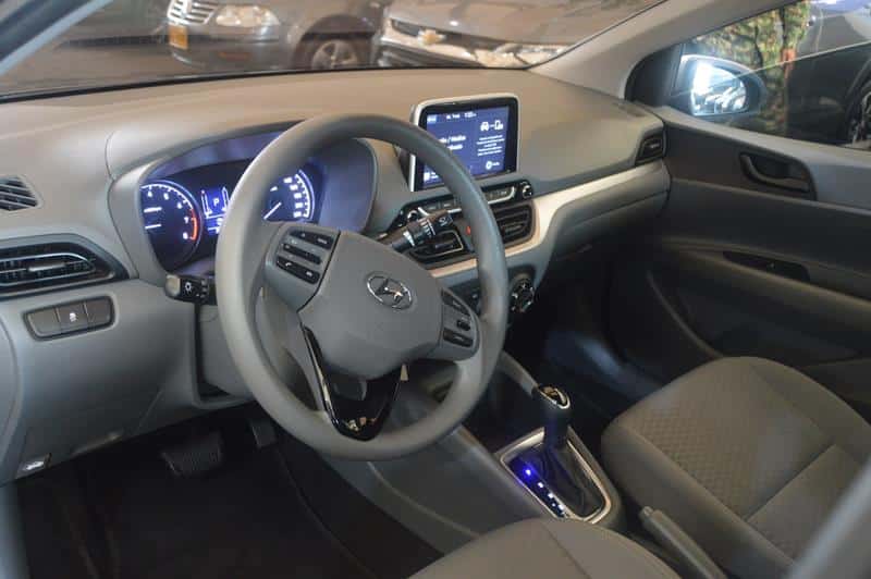 HYUNDAI ACCENT ADVANCE 1.6CC AT SEDAN KSN366