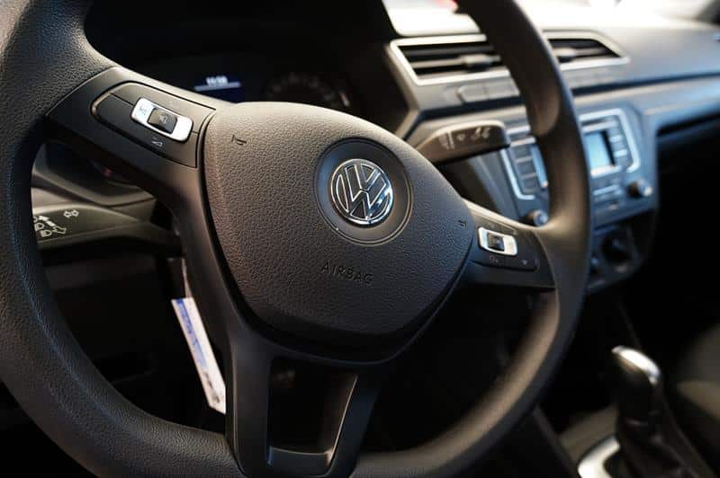 VOLKSWAGEN VOYAGE TRENDLINE 1.6CC AT