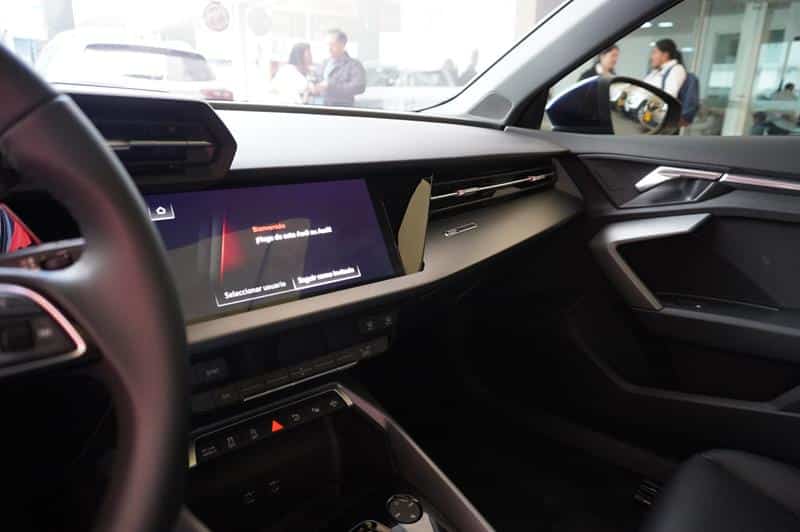 AUDI A3 1.4 T DINAMIQUE SEDAN HIBRIDO QQZ458 SC